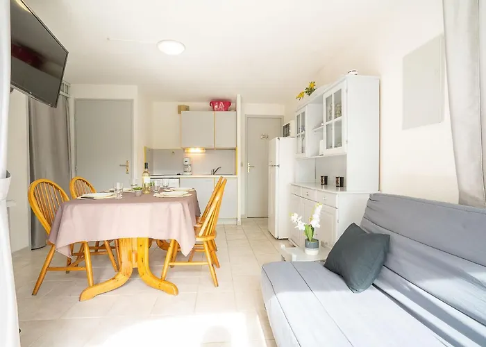Les Mas De La Mer-1 By Interhome